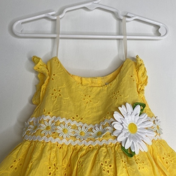 SWEET HEART ROSE YELLOW DAISY SPRING DRESS SIZE 12 Months - Picture 3 of 9